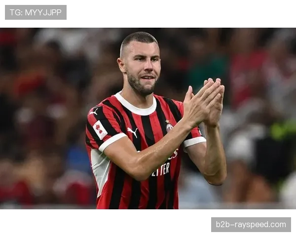 AC米兰后卫托莫里因训练中肋部挫伤，将缺席未来两轮联赛，球队防空能力受考验